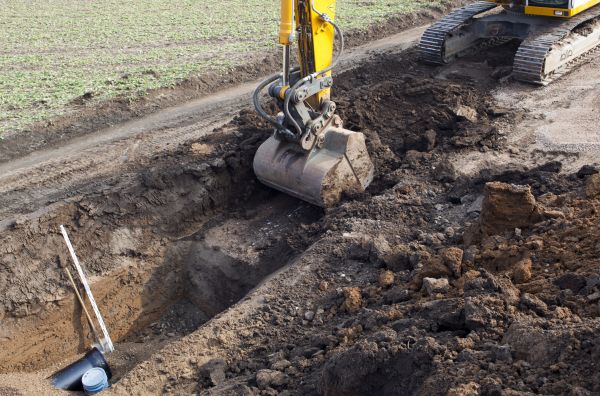 Backhoe Trenching in Warren